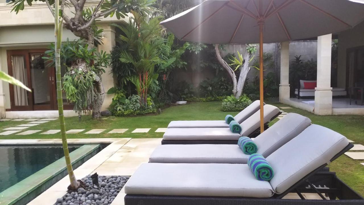 Villa Zanissa Seminyak Exterior foto